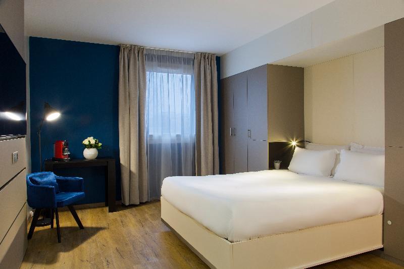 Roi Soleil Prestige Strasbourg Hotel Schiltigheim Exterior photo